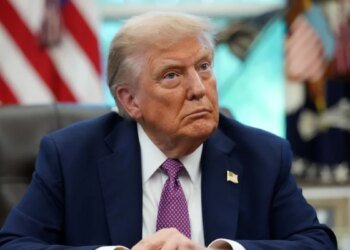 Trump cumple 80 años entre la presunción de salud y el aumento de las dudas sobre su estado cognitivo