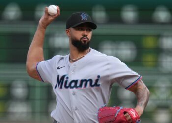 Sandy Alcántara hace historia: El Caballo alcanza los 1,000 ponches en MLB