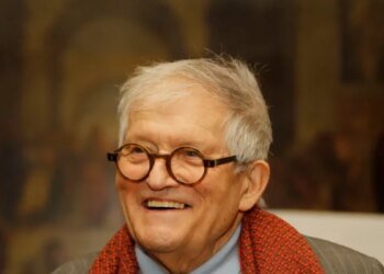 Muere David Hockney a los 88 años: adiós al icono del arte británico