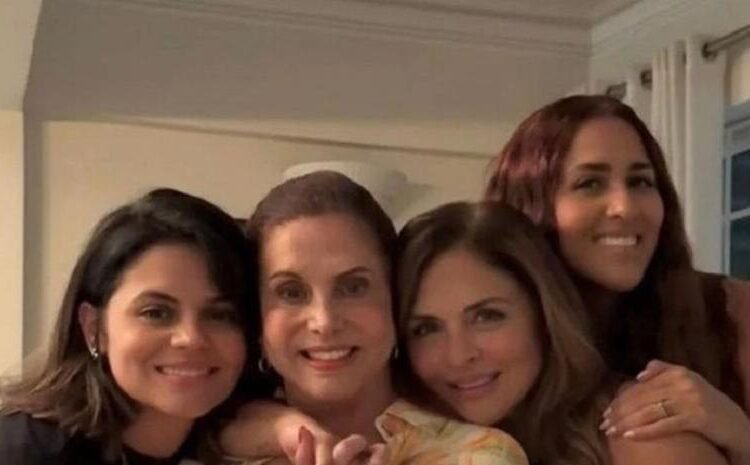 Muere Fantina, madre de Tania Báez y abuela de Techy y Karla Fatule