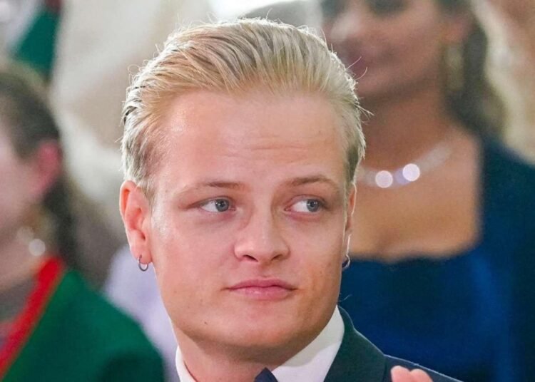 Cárcel para Marius Borg Høiby: el hijo de la princesa de Noruega condenado a cuatro años por violación