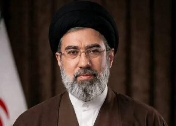 Líder supremo de Irán asegura que Donald Trump buscó el acuerdo con total desesperación