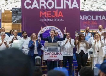 Carolina Mejía lanza ambicioso plan de incentivos para sus seguidores y aliados políticos