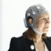 Este casco con electrodos es el invento que cambiará para siempre el tratamiento de enfermedades cerebrales