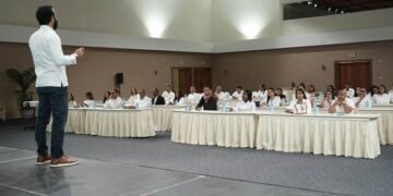 Periodistas del Mirex y el Inesdyc reciben capacitación estratégica en geopolítica global
