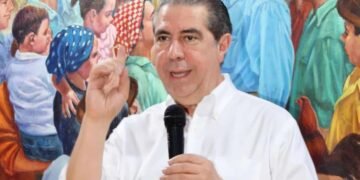 Francisco Javier defiende la capacidad de las mujeres para asumir la Presidencia
