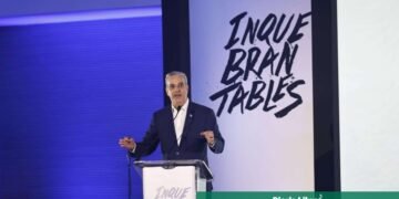 Luis Abinader presenta Inquebrantables: la nueva plataforma que revoluciona el apoyo a los jóvenes