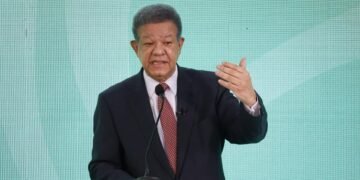 Leonel Fernández rompe el silencio en una esperada conferencia de prensa