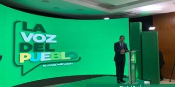 Leonel Fernández exige al Gobierno retirar el plan anticrisis y frenar el impacto económico